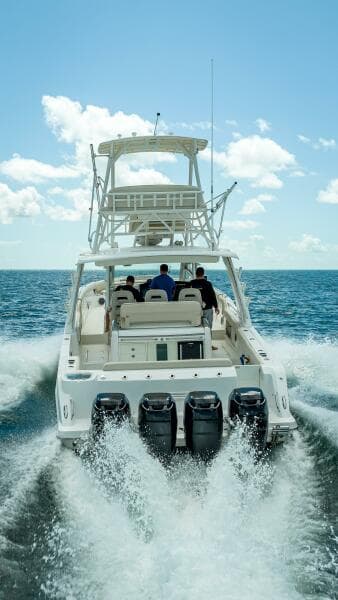 2016 Boston Whaler 