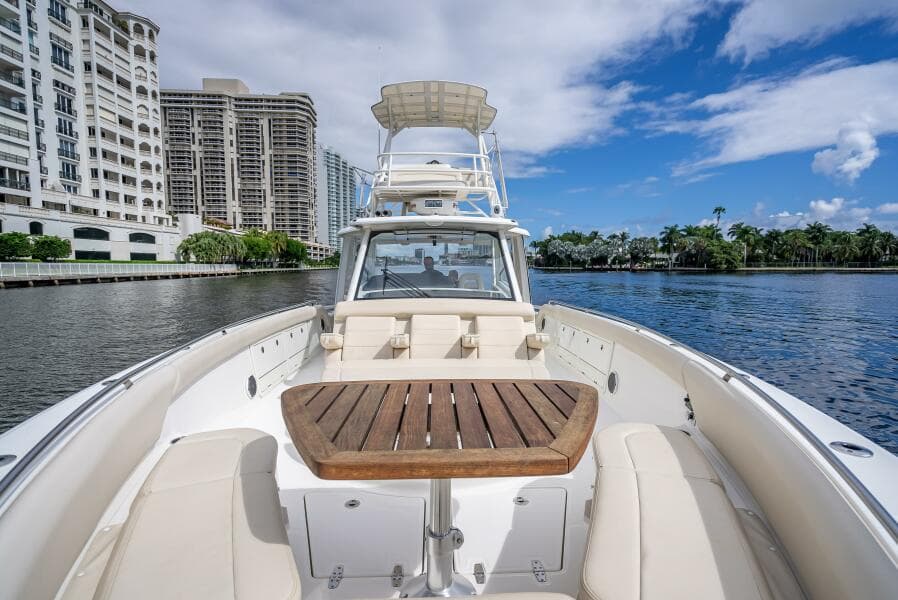 2016 Boston Whaler 