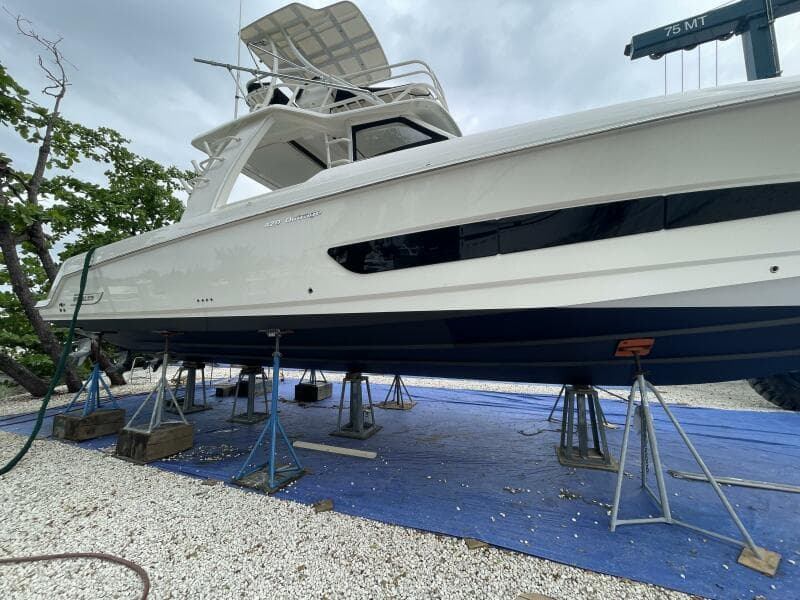 2016 Boston Whaler 