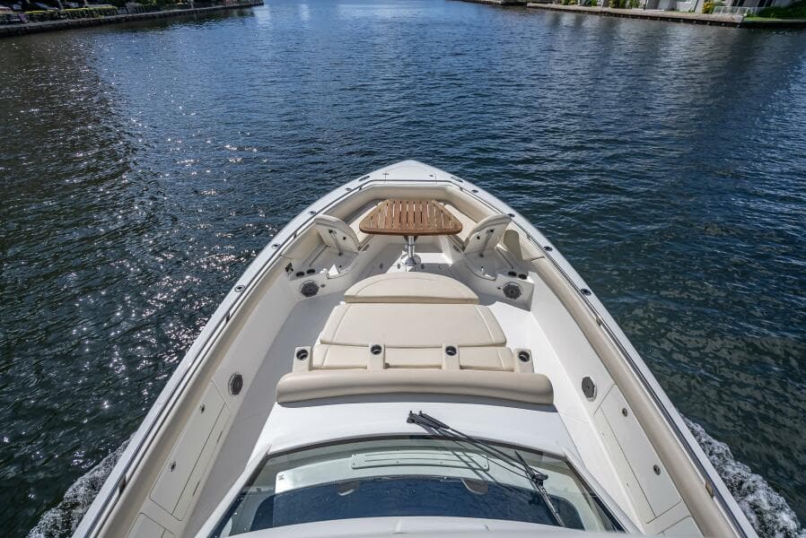 2016 Boston Whaler 