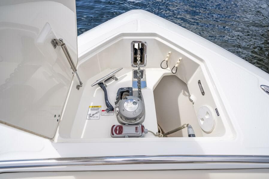 2016 Boston Whaler 
