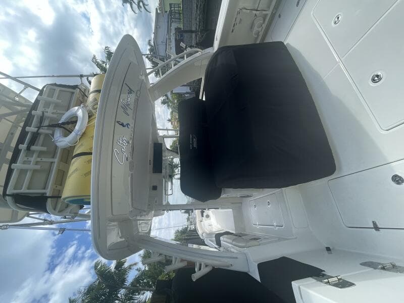 2016 Boston Whaler 