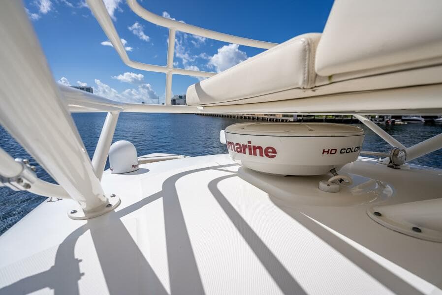 2016 Boston Whaler 