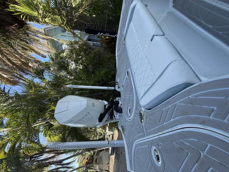 2016 Yellowfin 