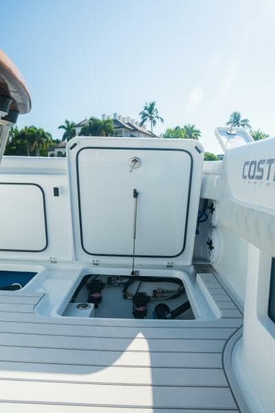 2025 Costa Custom 