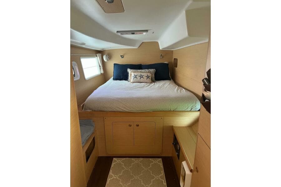 2012 Lagoon 380 S2