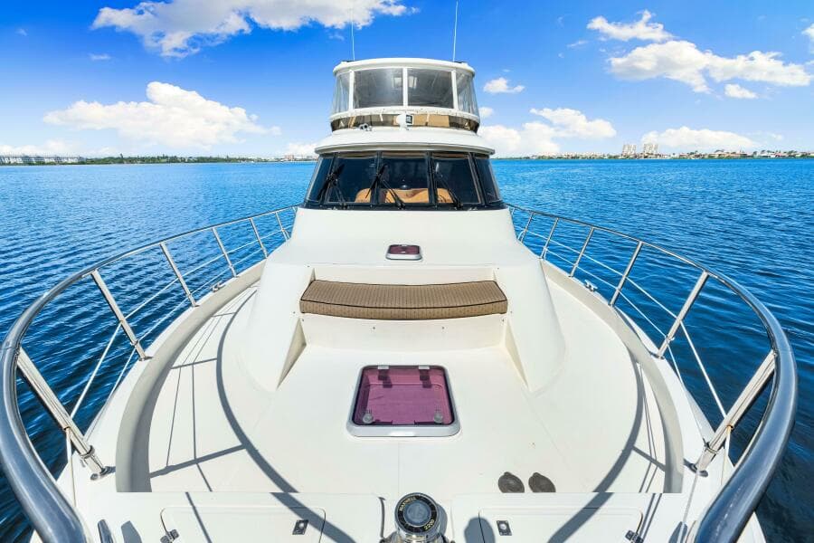 2007 Hampton 558 Pilothouse