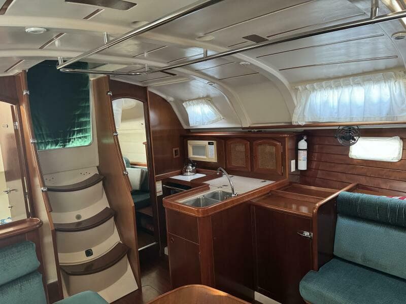 1999 Beneteau 381