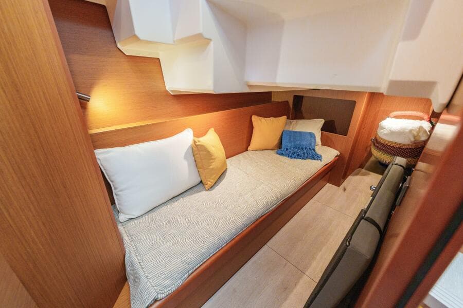 2025 Beneteau 