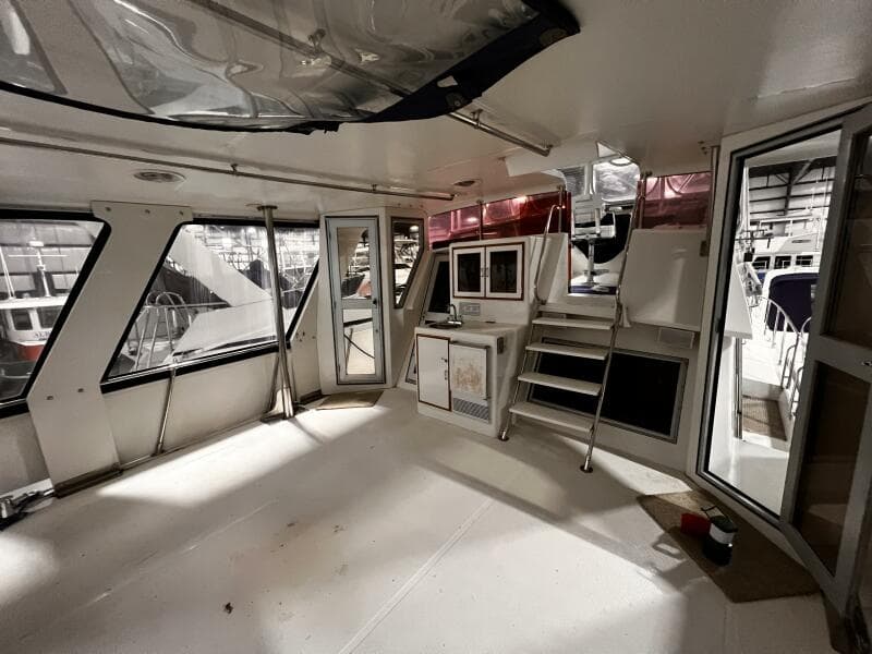 1989 Hi-Star 48 Sundeck