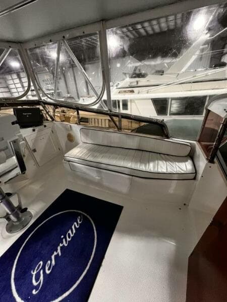 1989 Hi-Star 48 Sundeck