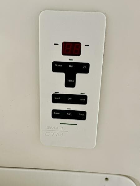 Sea Ray 48 LIFE IS GOOD TODAY - Flybridge Helm