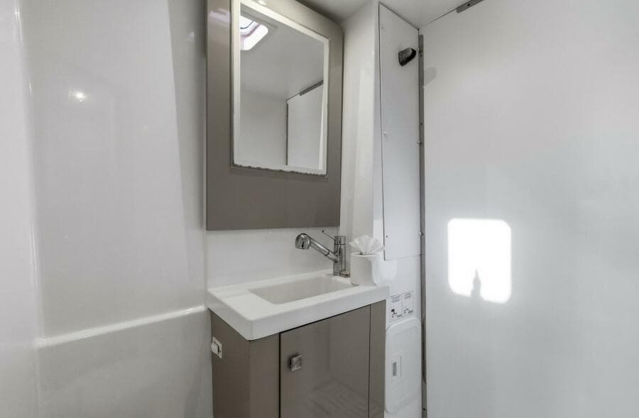 2020 Fountaine Pajot Astrea 42