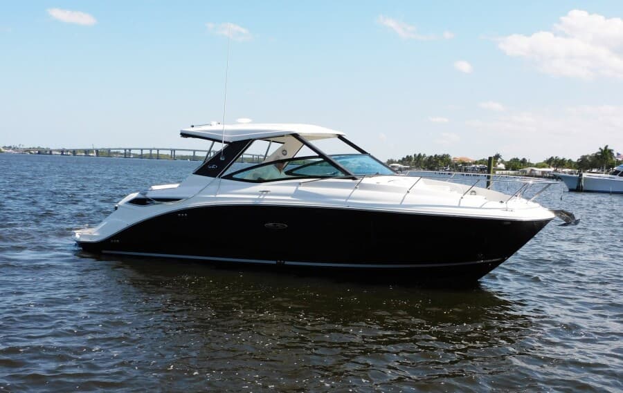 2018 Sea Ray Sundancer 320