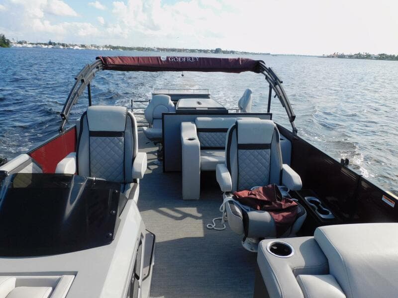 2023 Aqua Patio 275 CBE