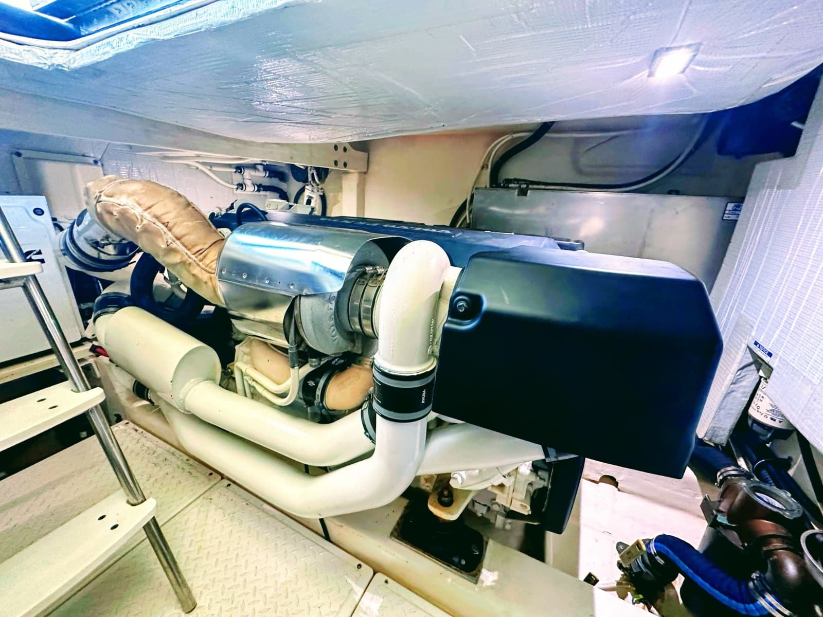 2014 Tiara Yachts 50 Coupe