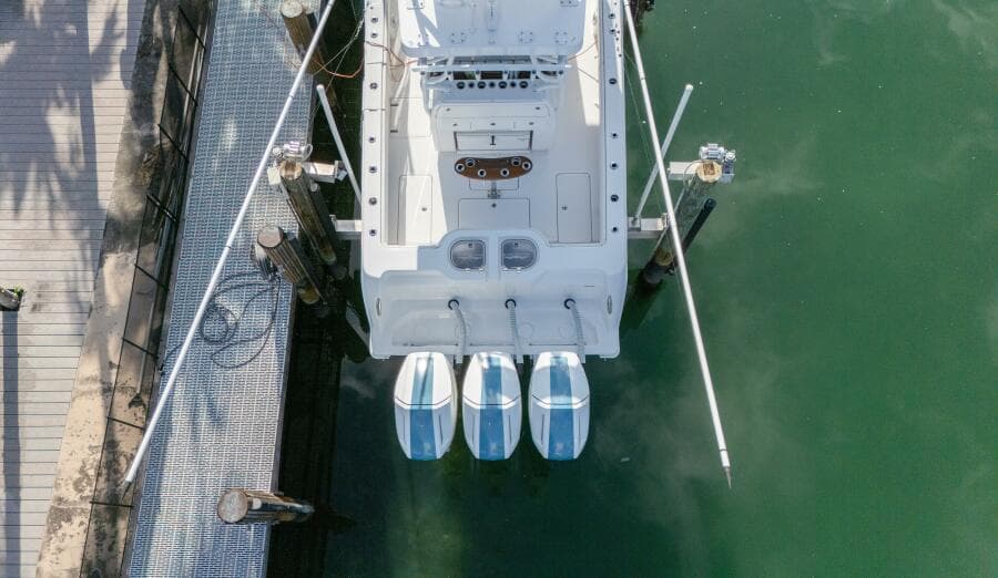 2024 Invincible 43 Open