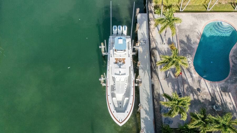 2024 Invincible 43 Open