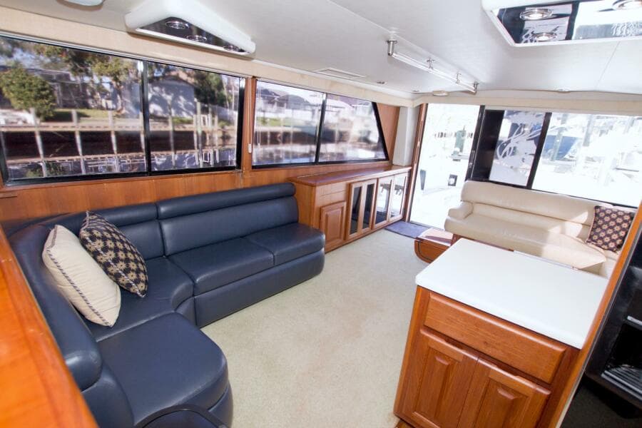 1990 Viking 53 Convertible