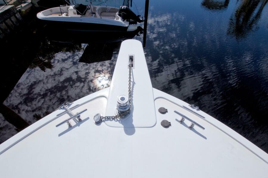 1990 Viking 53 Convertible