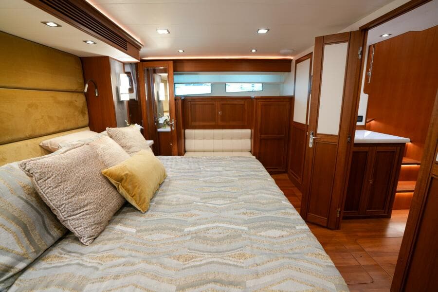 2022 Marlow Explorer 62E-CB