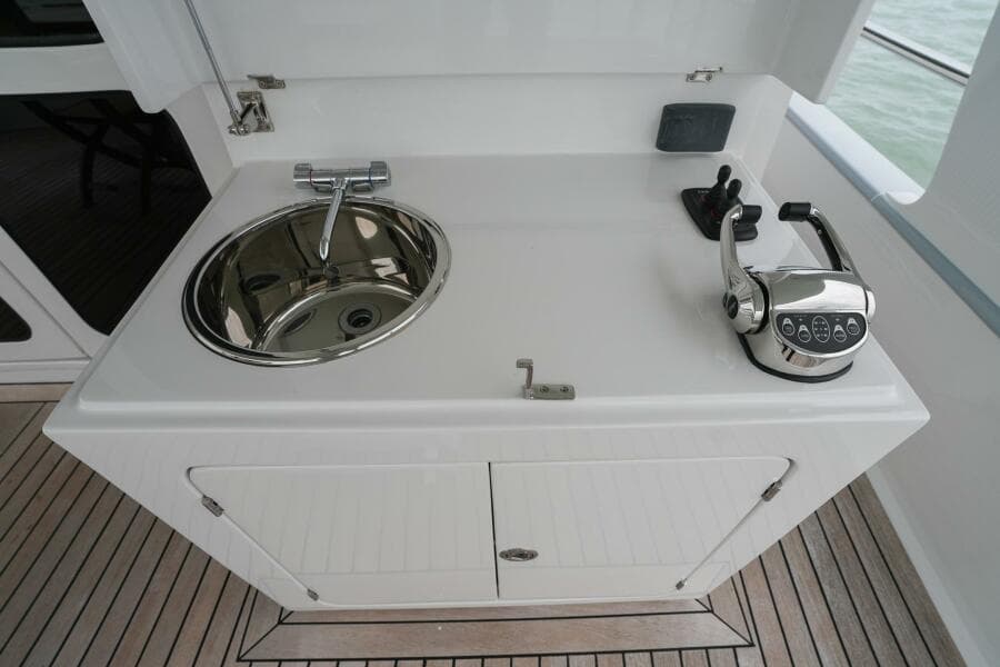 2022 Marlow Explorer 62E-CB