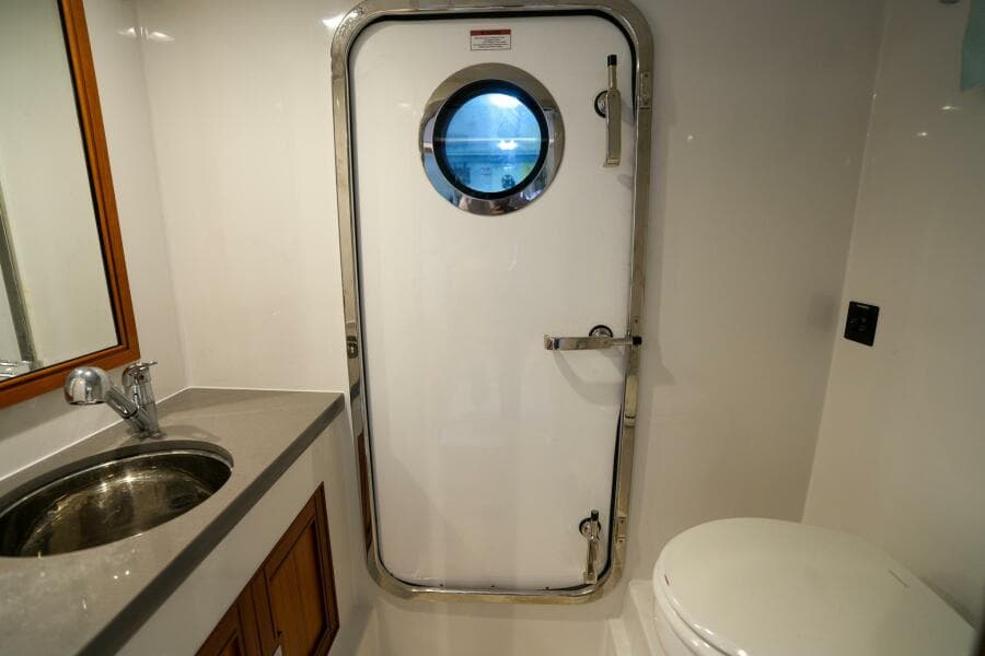 2022 Marlow Explorer 62E-CB