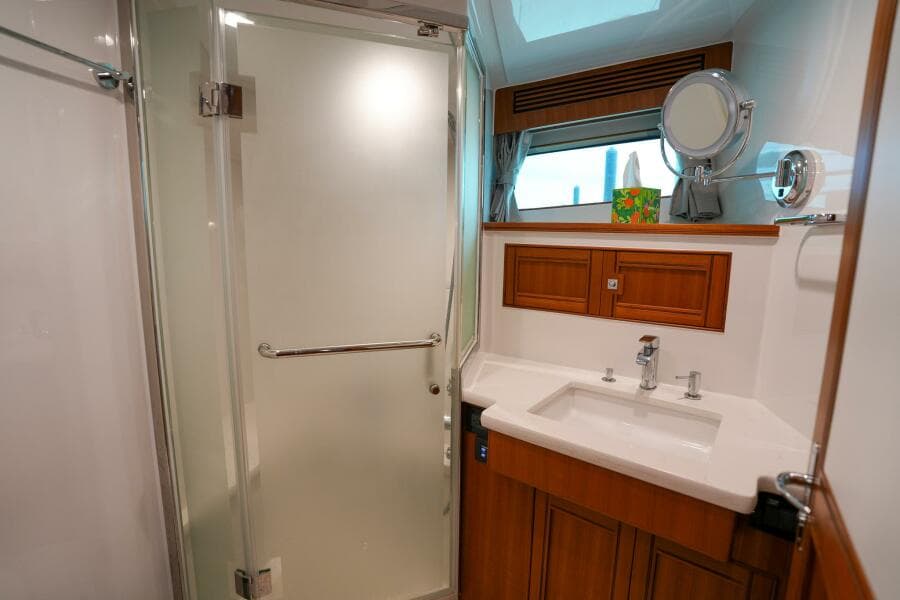 2022 Marlow Explorer 62E-CB