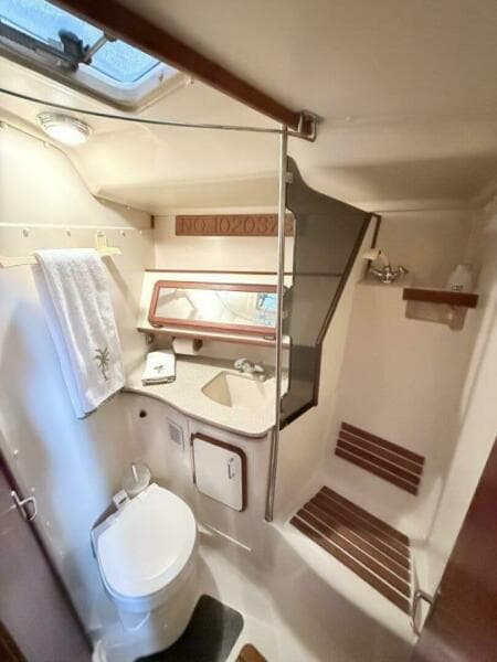 1991 Hunter Passage 42