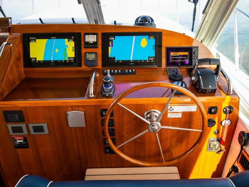 Helm Dash