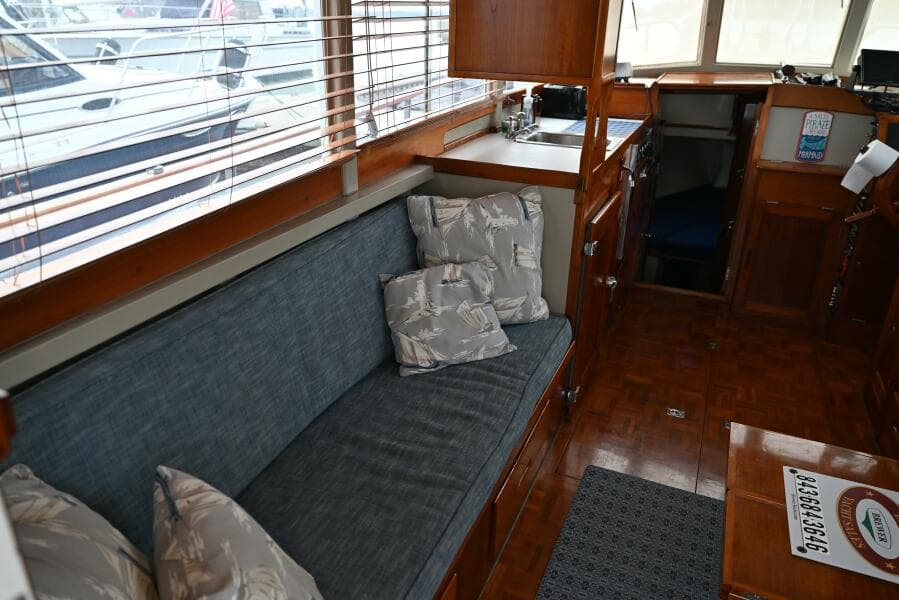 1970 Grand Banks Flybridge Trawler