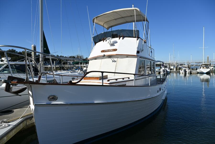 1970 Grand Banks Flybridge Trawler