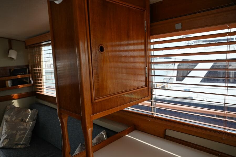 1970 Grand Banks Flybridge Trawler