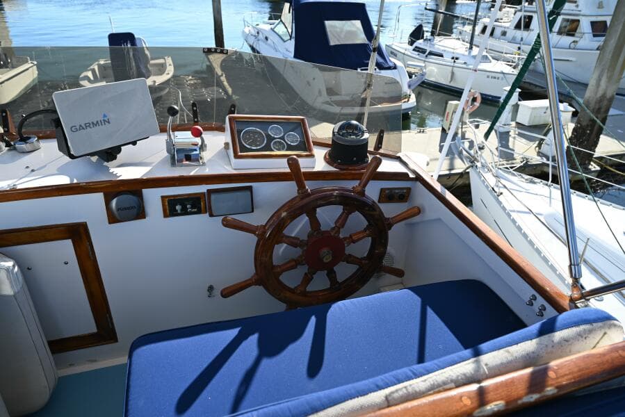 1970 Grand Banks Flybridge Trawler
