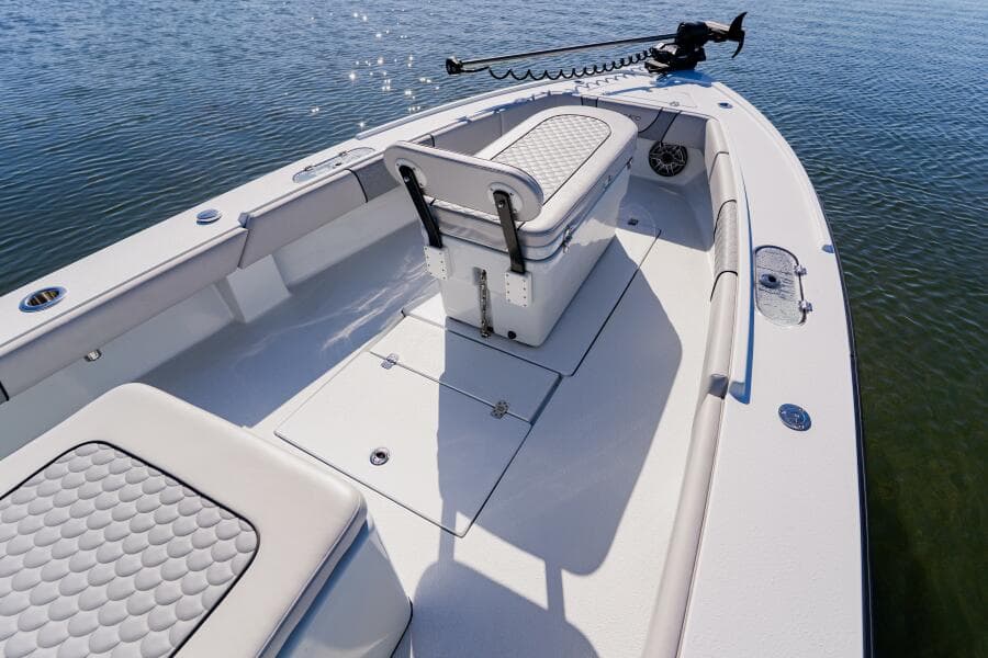 2024 Dorado 25