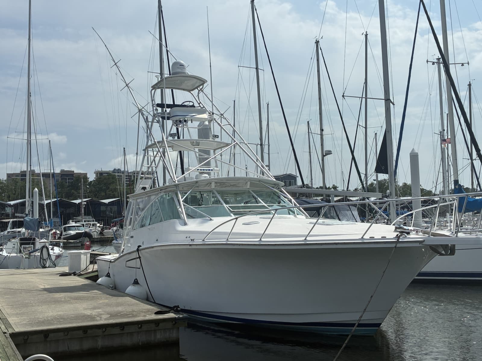 2000 Cabo Express 45