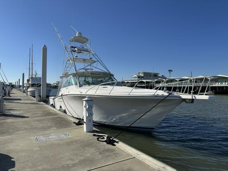 2000 Cabo Express 45