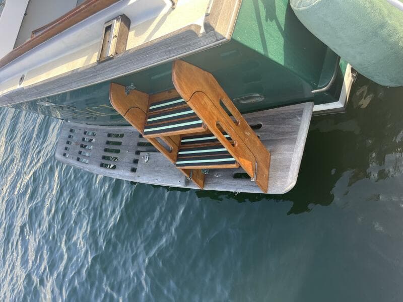 Miracle transom & swimplatform