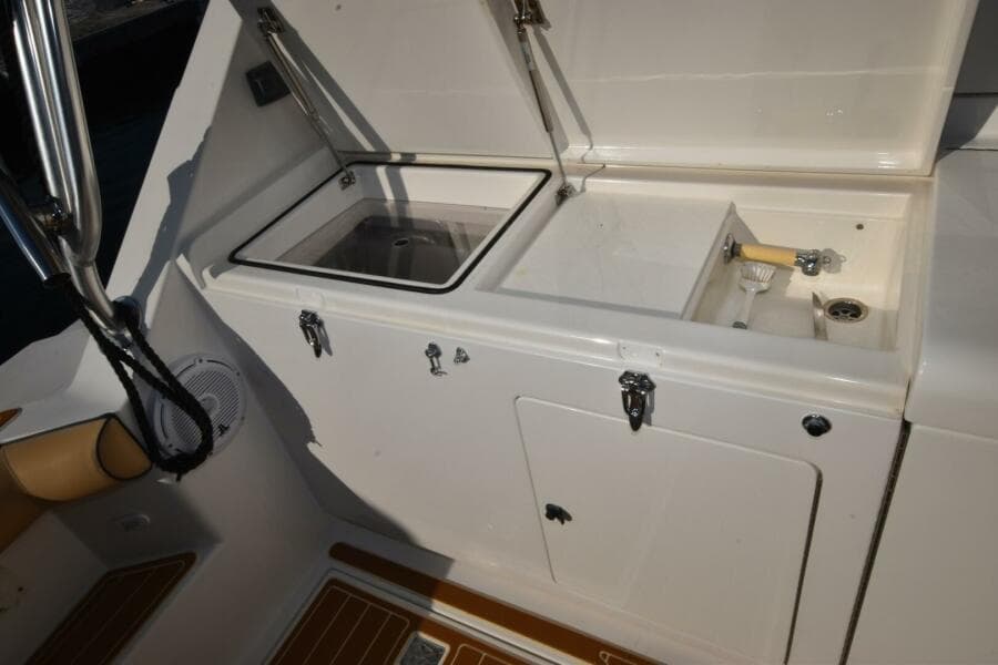 1998 Cabo 45 Express Fisherman