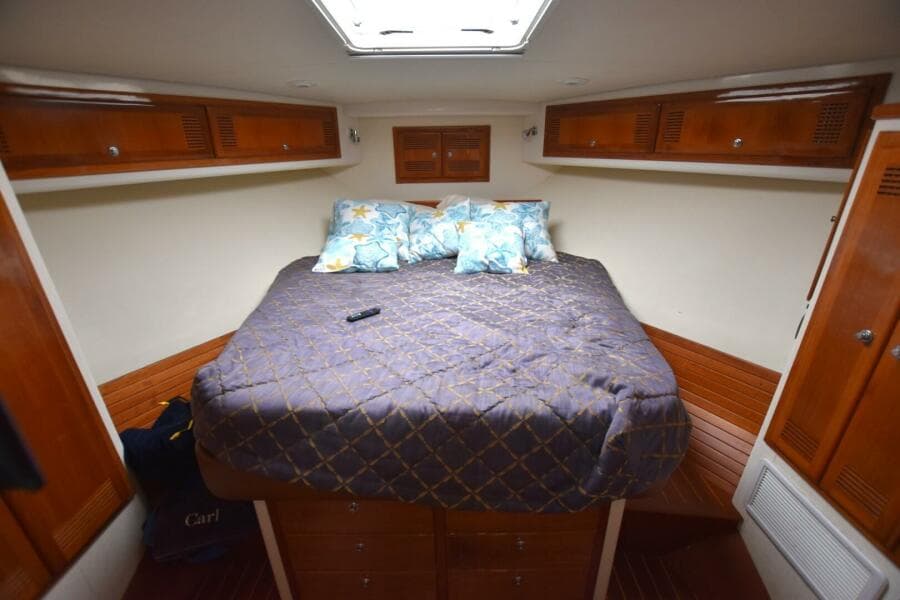 1998 Cabo 45 Express Fisherman