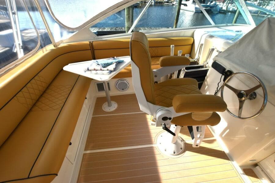 1998 Cabo 45 Express Fisherman