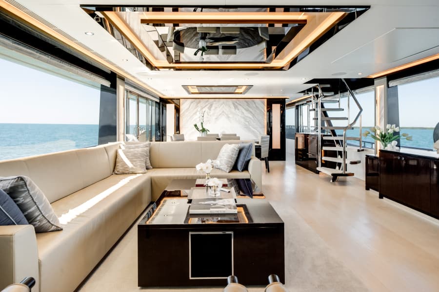 2022 Ocean Alexander 37L