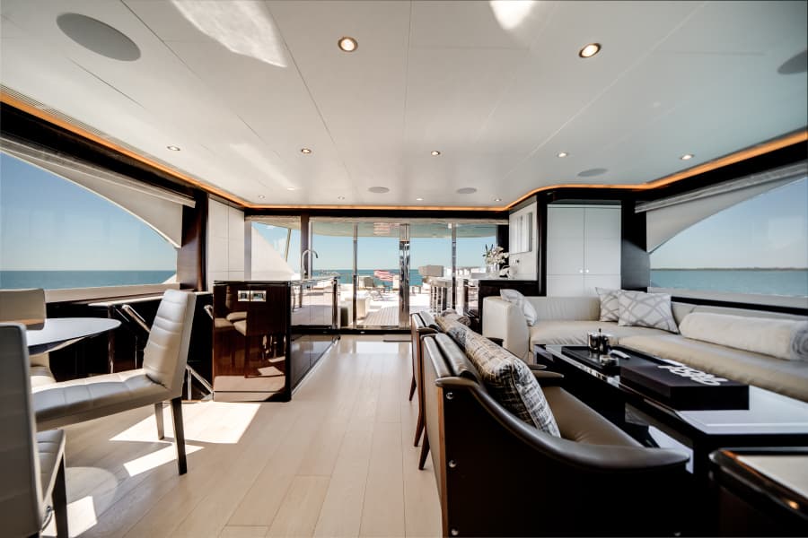 2022 Ocean Alexander 37L