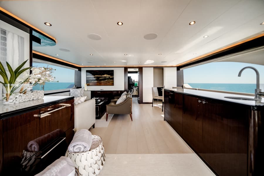 2022 Ocean Alexander 37L