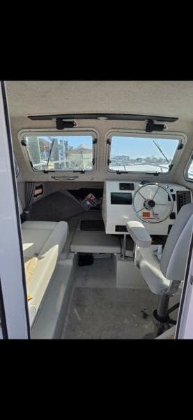 2021 Parker 2320 SL Sport Cabin
