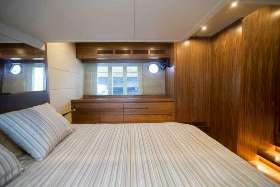 2019 Sundeck Yachts 580 Sport