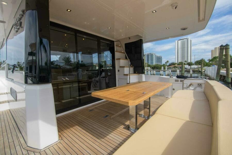 2019 Sundeck Yachts 580 Sport