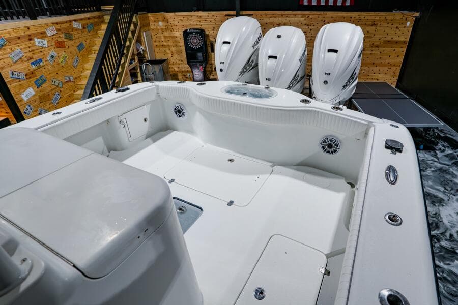 2012 Yellowfin 39 Offshore
