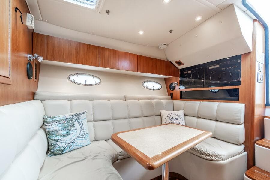 2002 Tiara Yachts 35 Open