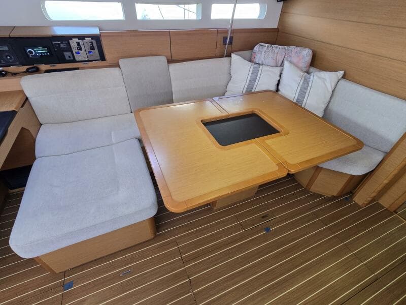 2012 Jeanneau 509